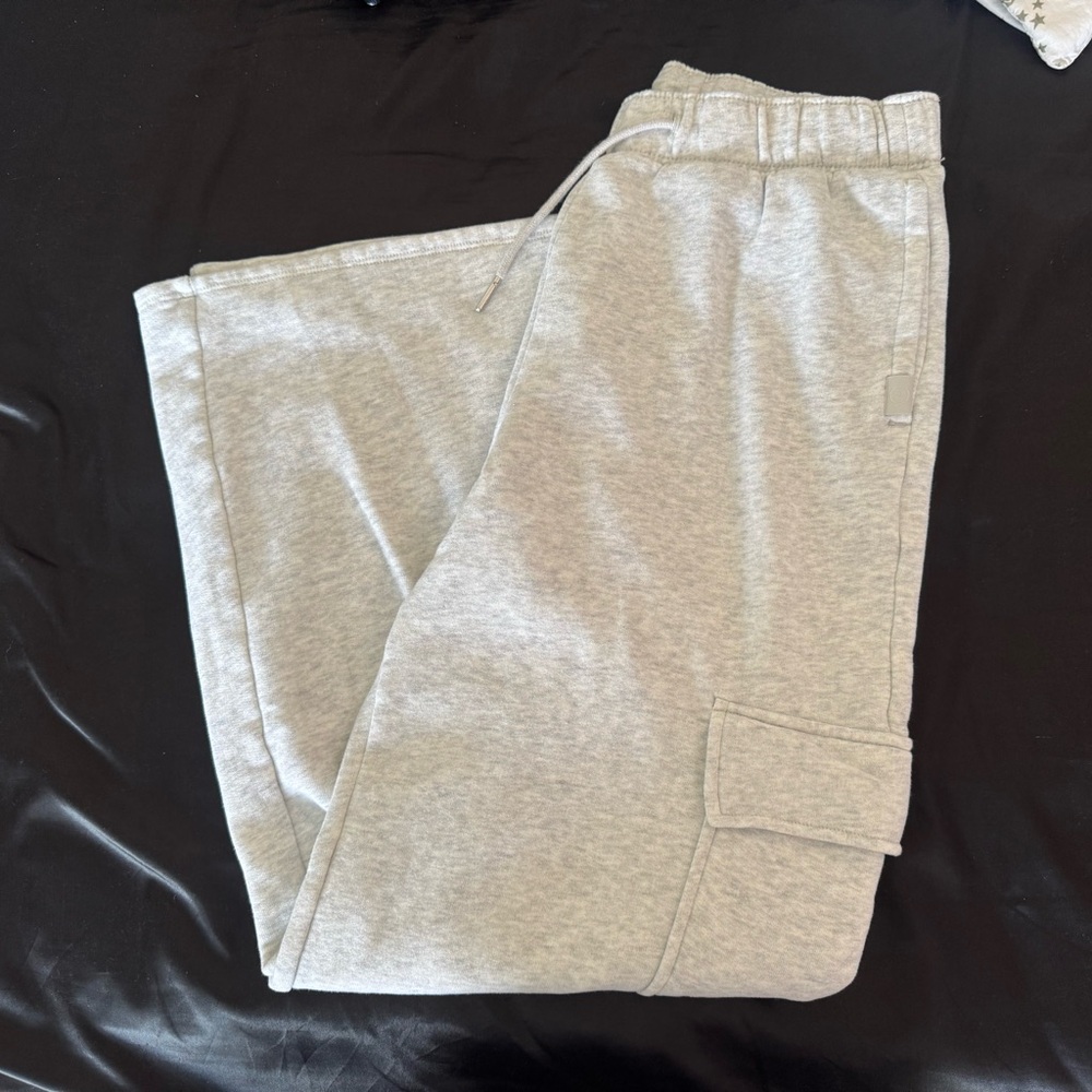 Women’s Gray Sweatpants